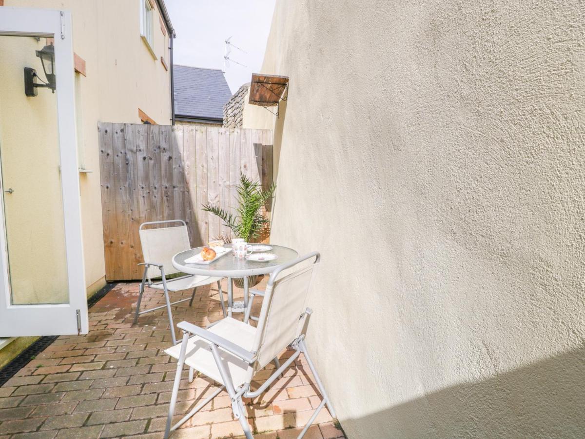 9 Malthouse Court Villa Watchet Exterior photo